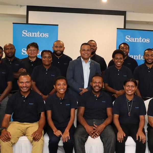 Santos welcomes new apprentices in higher-level program