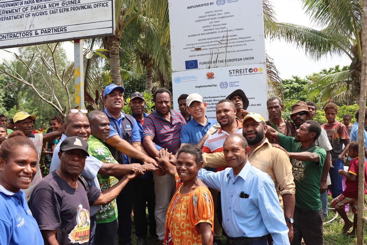 Boosting agribusiness by opening access to markets for 16,000 plus Papua New Guinean
