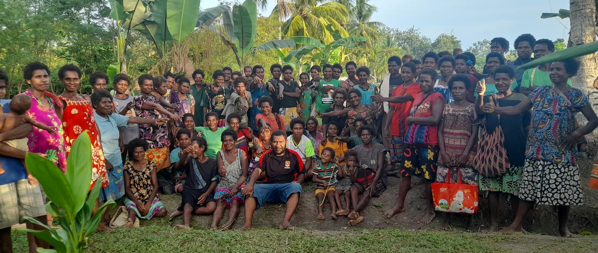 Capacitating 1375 Papua New Guinean farmers in best cocoa practices, gender roles and financial literacy skills