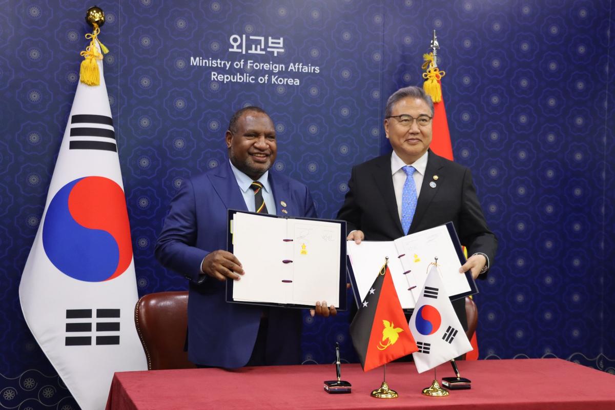 PM Marape signs visa waiver agreements with Republic of Korea