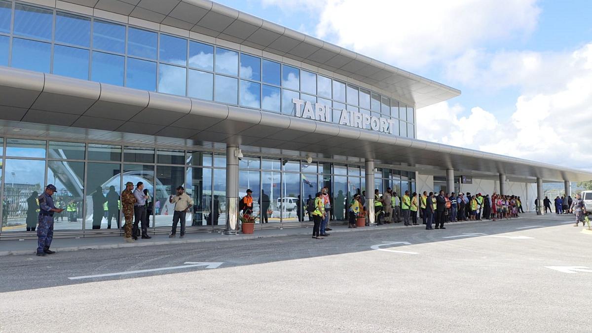 PM MARAPE EXPRESSES GRATITUE TO ALL STAKEHOLDERS INVOLVED IN CONSTRUCTION OF TARI AIRPORT TERMINAL 