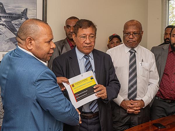 GOVERNOR UNDIALU PRESENTS POSITION PAPER ON PORGERA MINE CDA