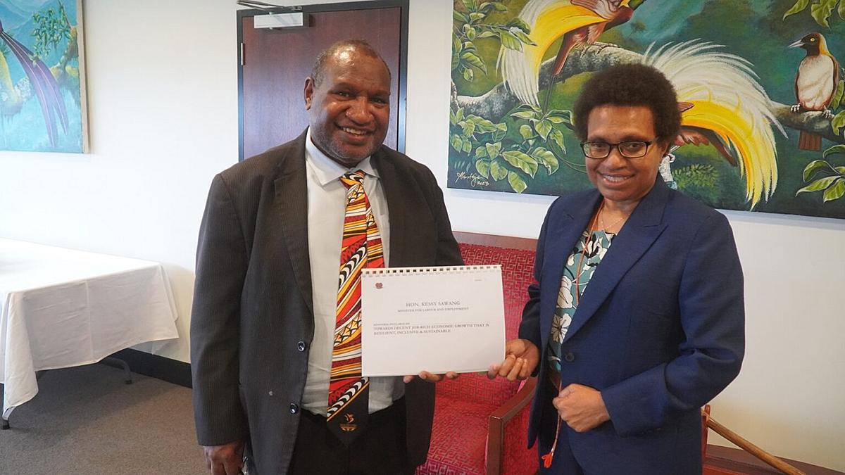 Prime Minister and Treasurer Marape urges swift action on minimum wage issue