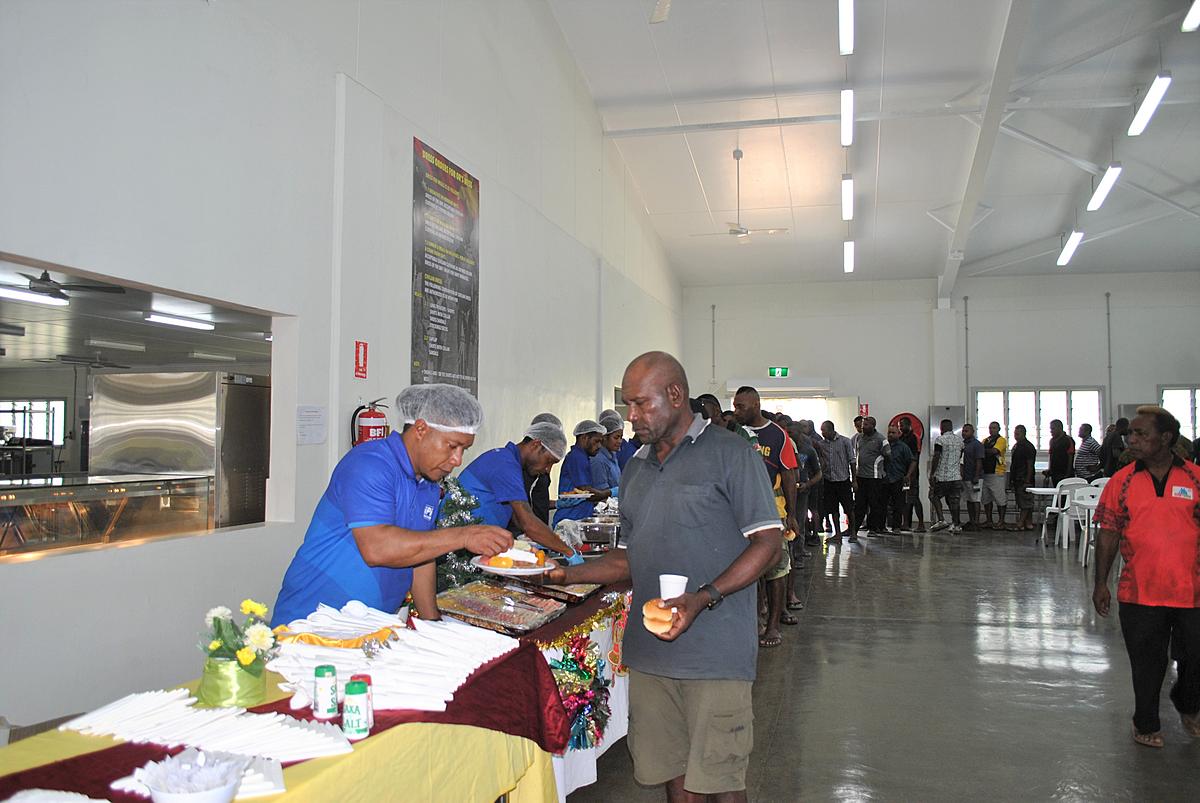 Local Caterer Give Soldiers Well-Deserved Christmas 