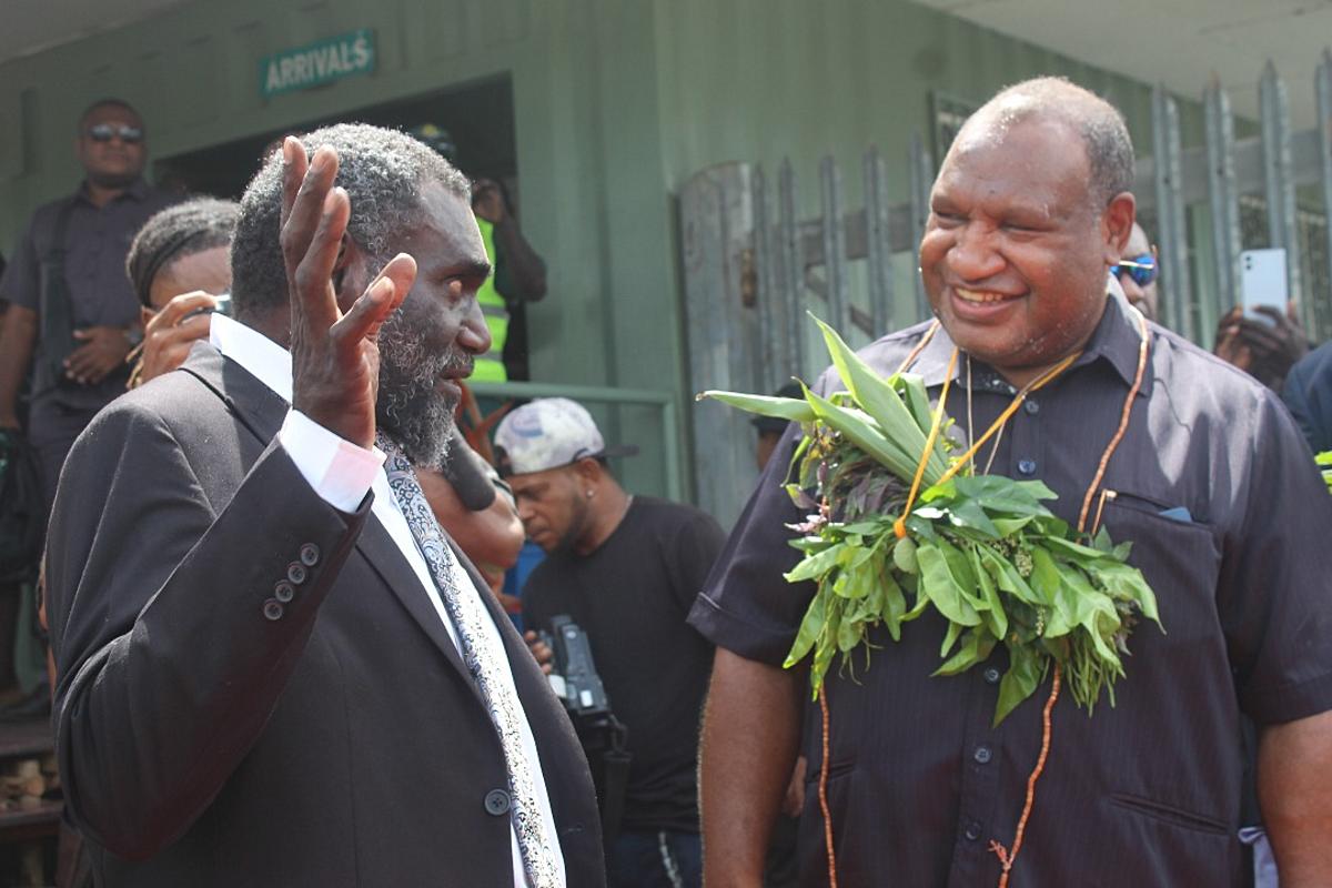 PRIME MINISTER MARAPE OFFICIATES COMMENCEMENT OF AROPA AIRPORT INFRASTRUCTURE UPGRADE PROJECT
