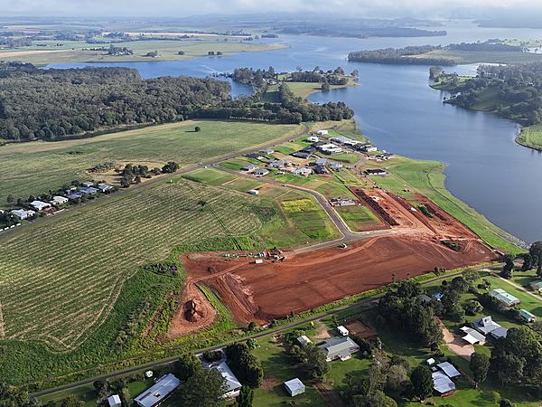 Yungaburra Waterfront: Secure Your Lakeside Dream