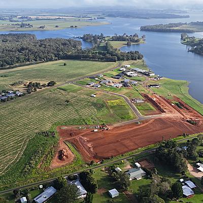 Yungaburra Waterfront: Secure Your Lakeside Dream