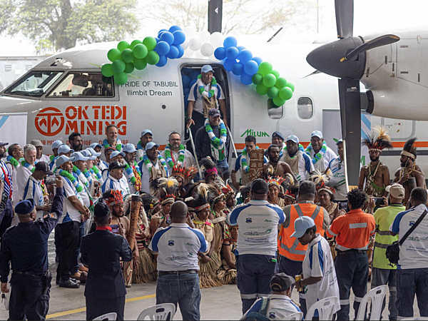 Ok Tedi Congratulates Milum Aviation, Launches Three Dash 8 Aircraft