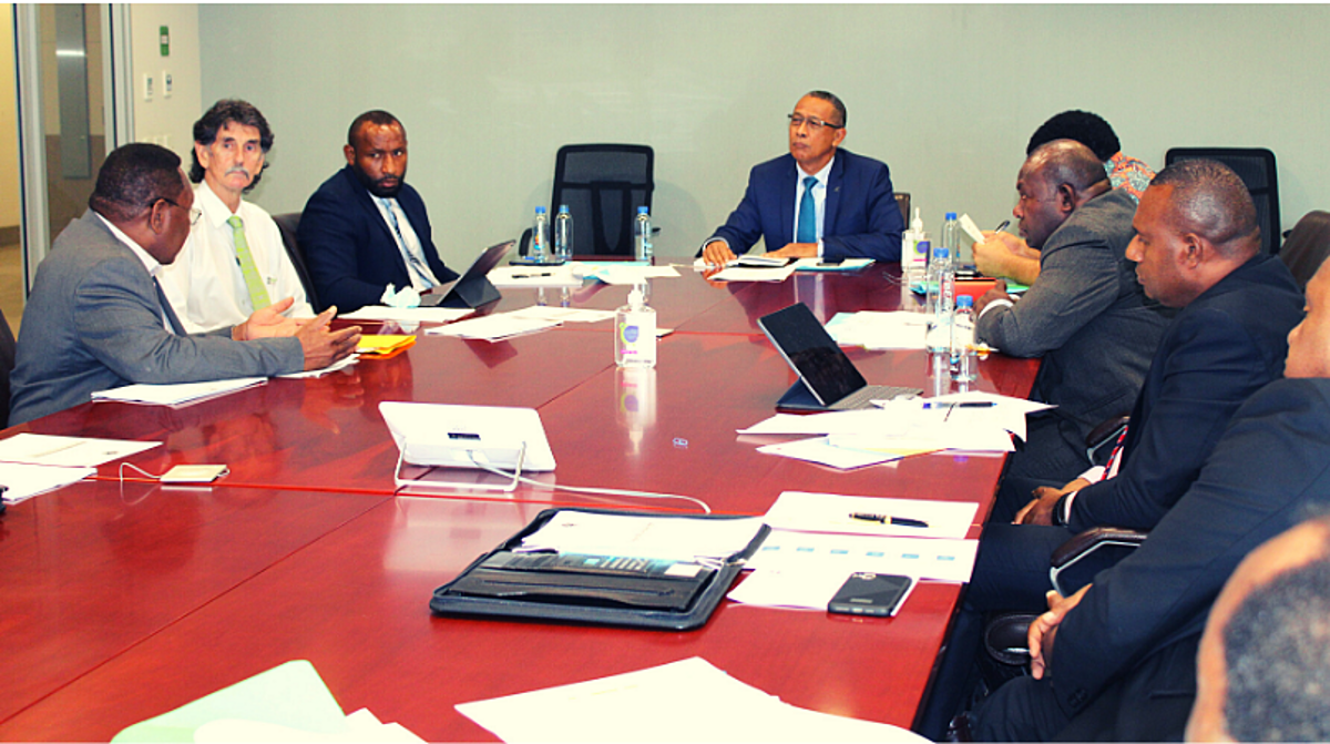 Budget Management Committee  Meets with Department Heads to Resolve Issues